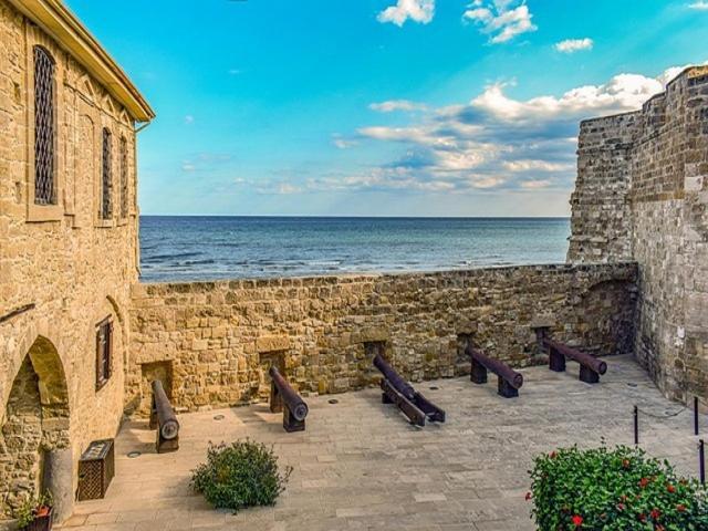 Paradise By The Sea Larnaca Exterior photo
